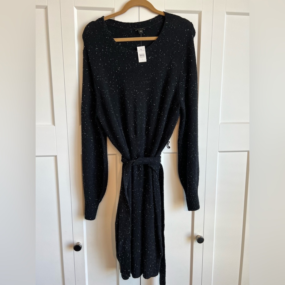 Ann Taylor Black and White Speckle Knit Tie-Waist Dress